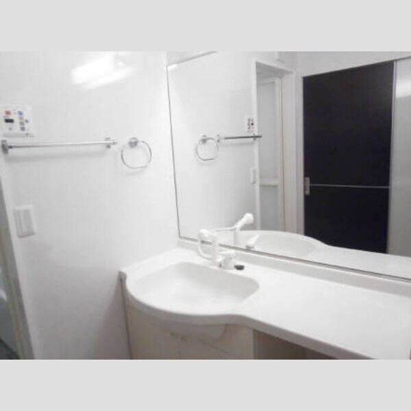 その他 (大きい鏡のパウダールーム☆)