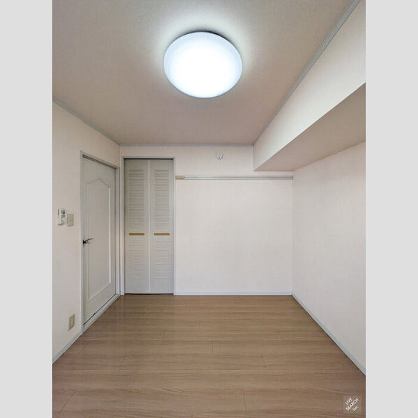 その他 (洋室5帖)
