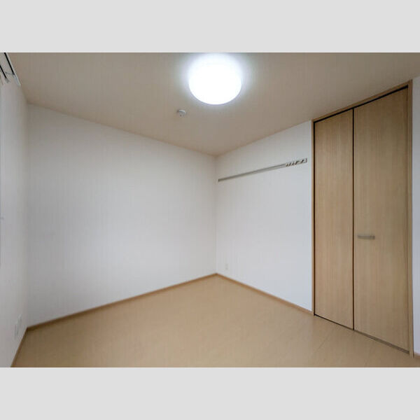 その他 (洋室5.3帖)