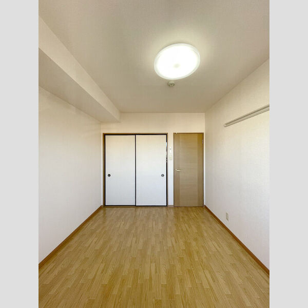 その他 (洋室)