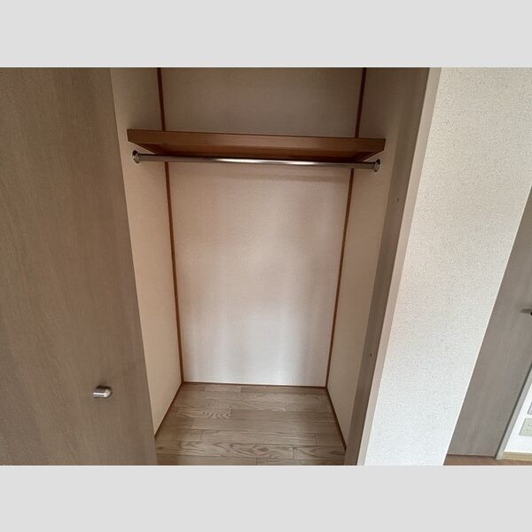 収納 (クローゼット)