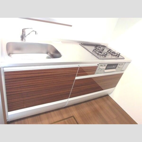 キッチン (システムキッチン)