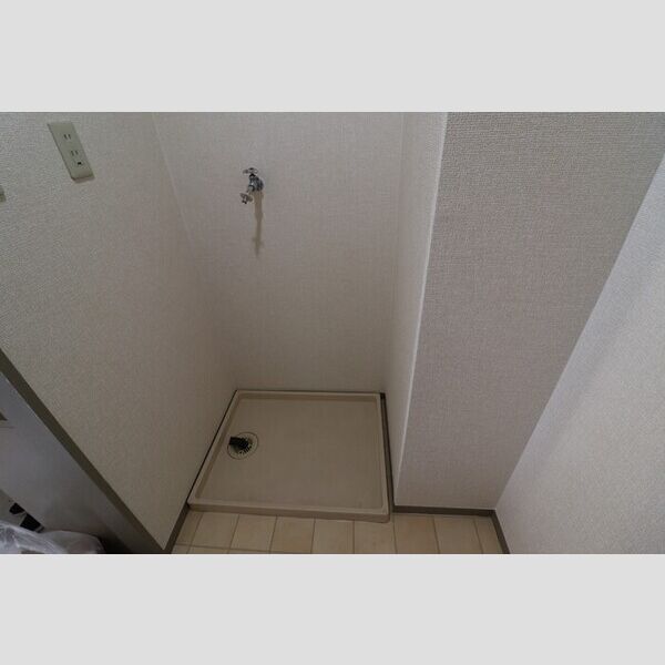 その他設備 (室内洗濯機置き場)