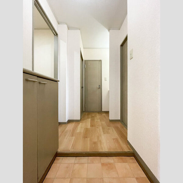 玄関 (玄関)