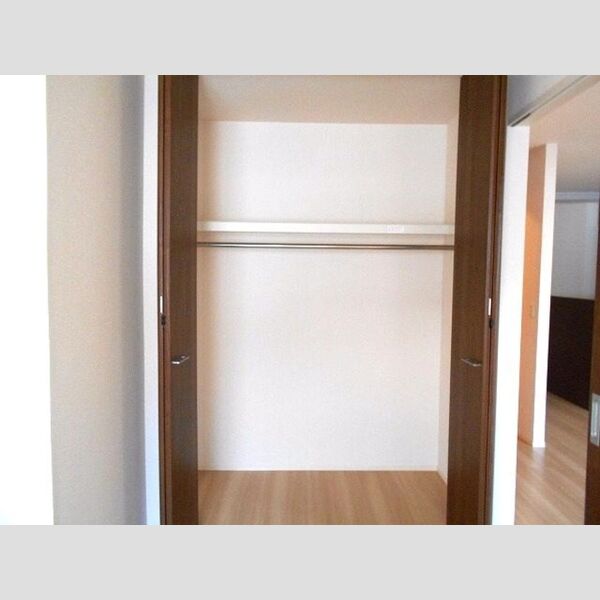 収納 (クローゼット)