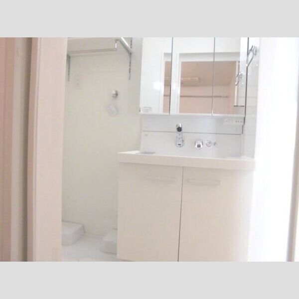 洗面所 (洗髪洗面化粧台)