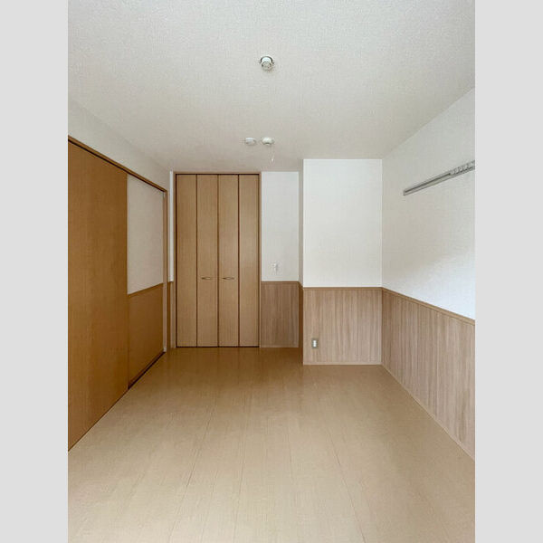 その他 (洋室)