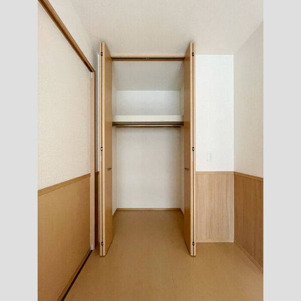 その他 (クローゼット)