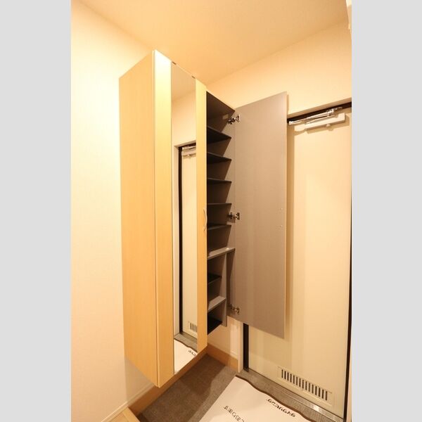 玄関 (★シューズボックス★)