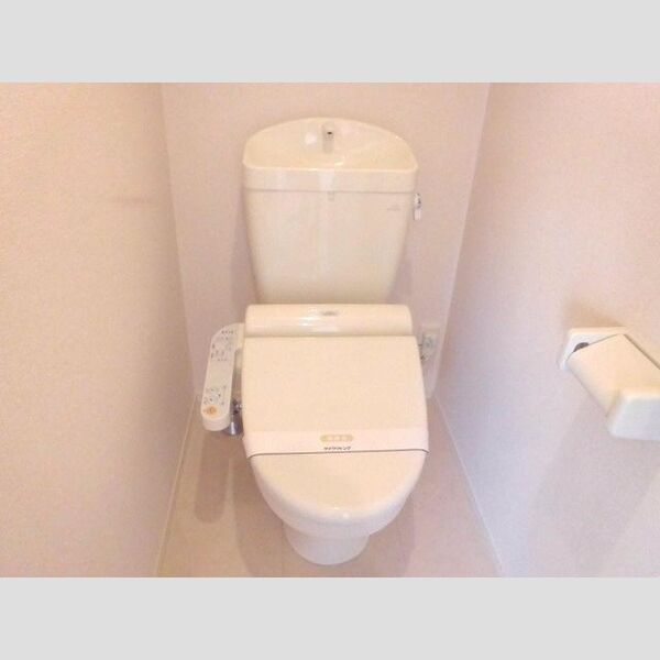 トイレ (温水洗浄暖房便座)