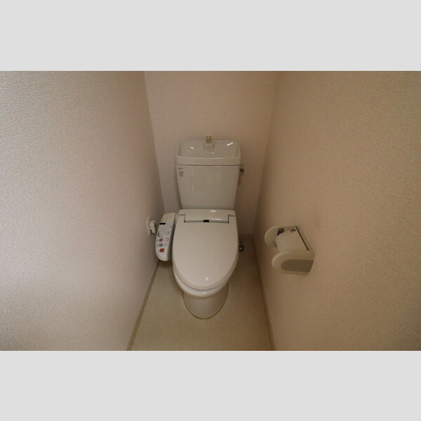 トイレ (温水洗浄暖房便座)