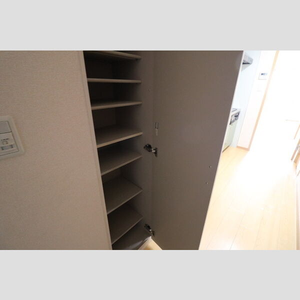 収納 (シューズボックス)