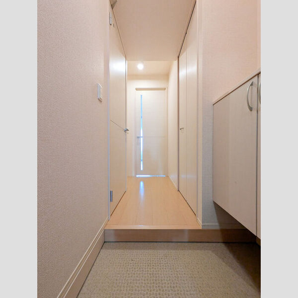 玄関 (玄関)
