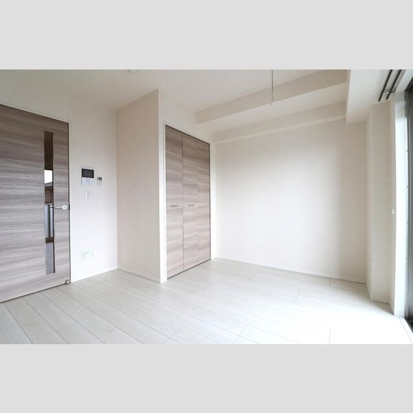 居室・リビング (★洋室6.72帖★)