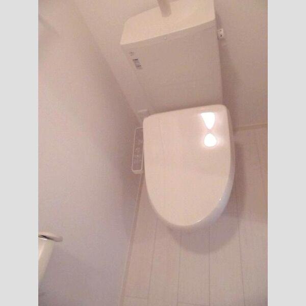 トイレ (温水洗浄暖房便座)