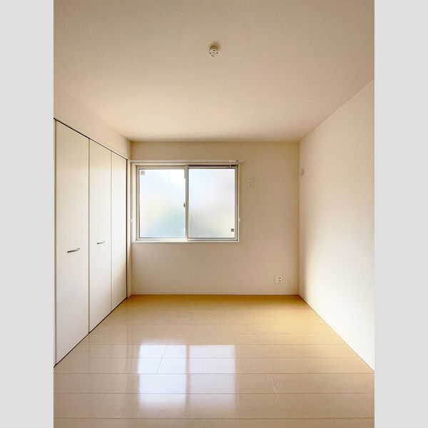 その他 (洋室)
