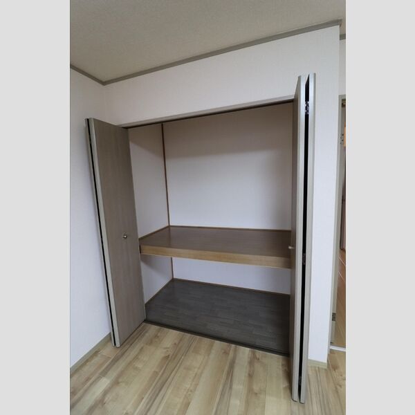 その他 (物入)