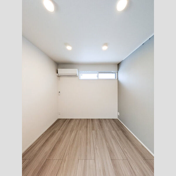 その他 (洋室)