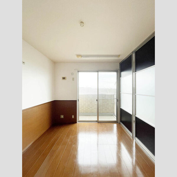 その他 (洋室6帖)