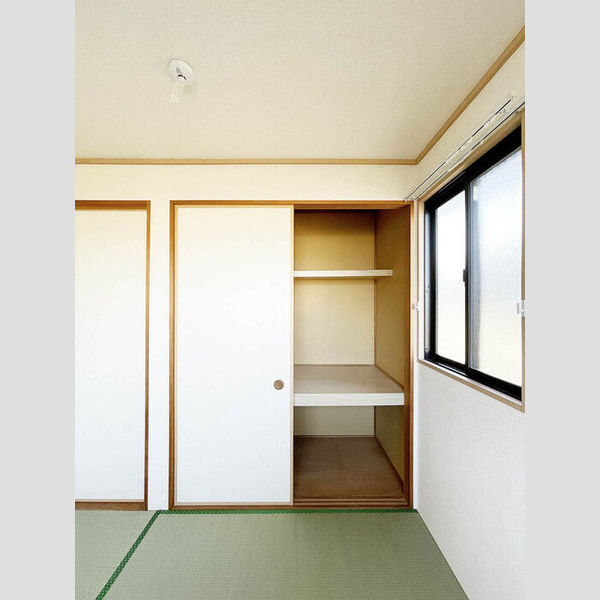 その他 (和室　押入)