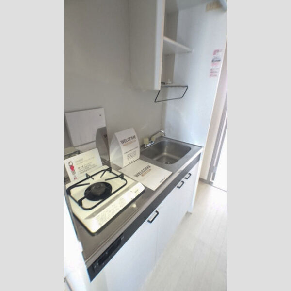 キッチン (コンロ付きキッチンです)