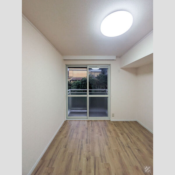 その他 (洋室5帖)