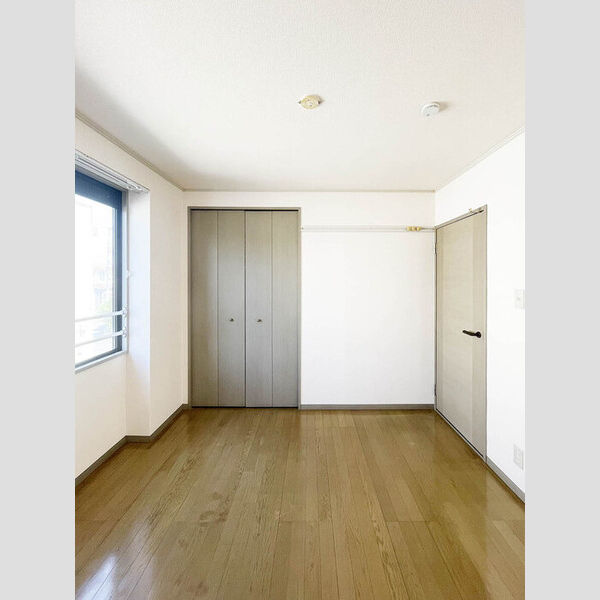 その他 (洋室)