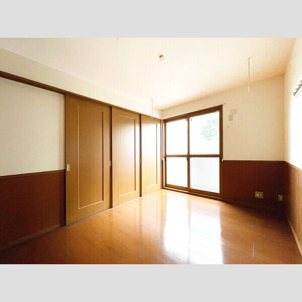 その他 (洋室)