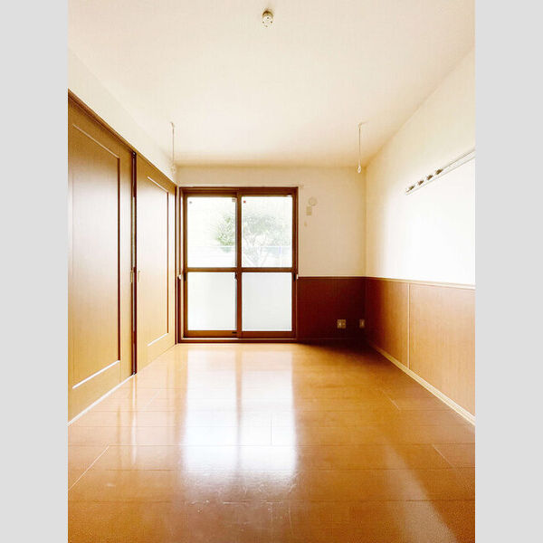 その他 (洋室)