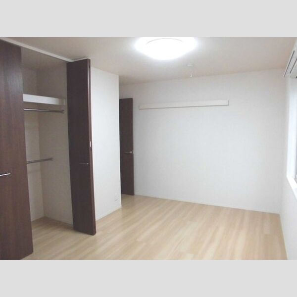 その他 (洋室6帖)