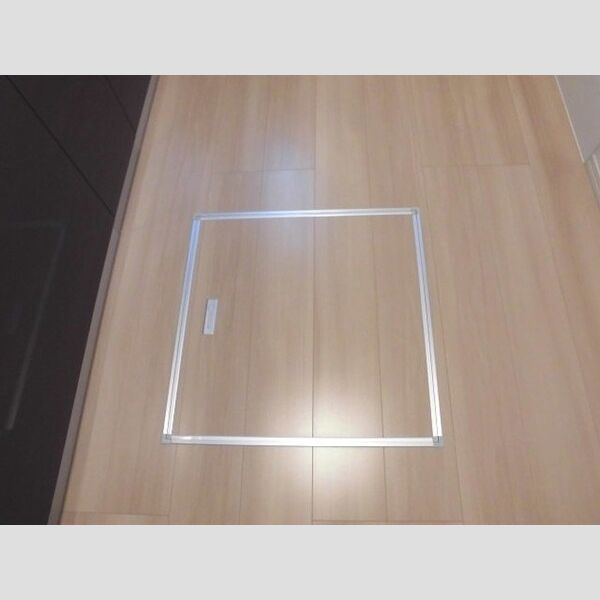 収納 (床下収納)