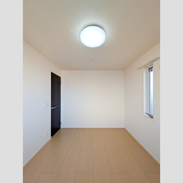 その他 (洋室)
