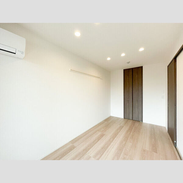 その他 (洋室6.3帖)