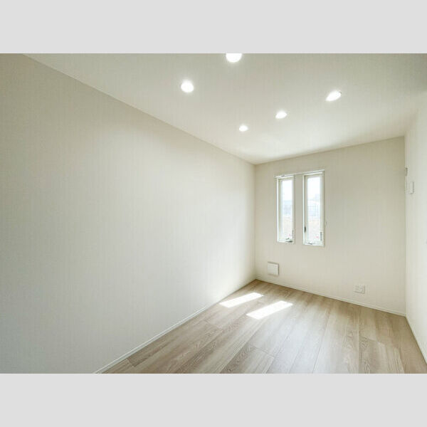 その他 (洋室5.7帖)