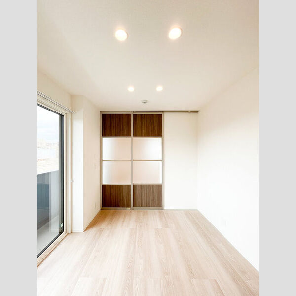 その他 (洋室6帖)