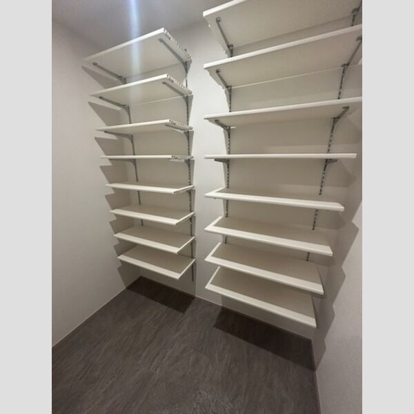 玄関 (玄関収納)