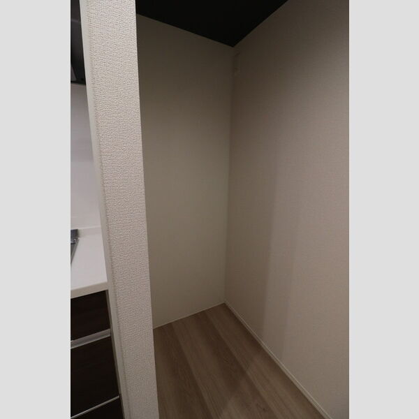 その他 (冷蔵庫置き場)