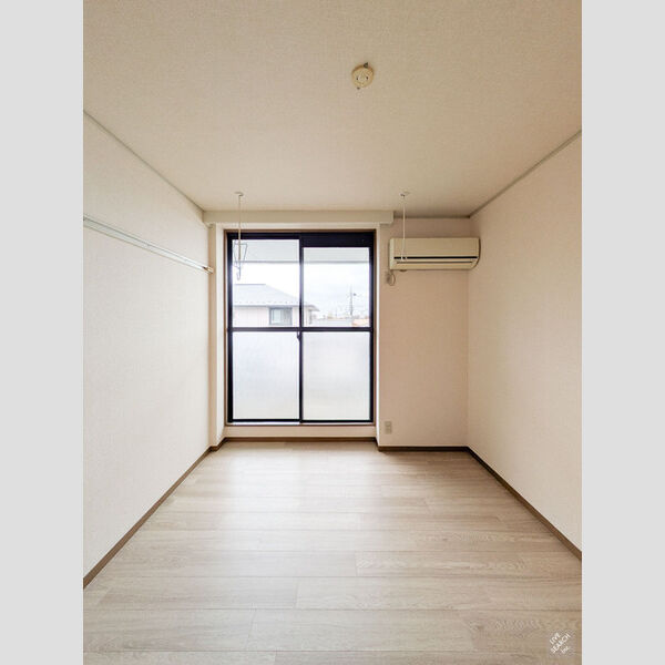 その他 (洋室5帖)