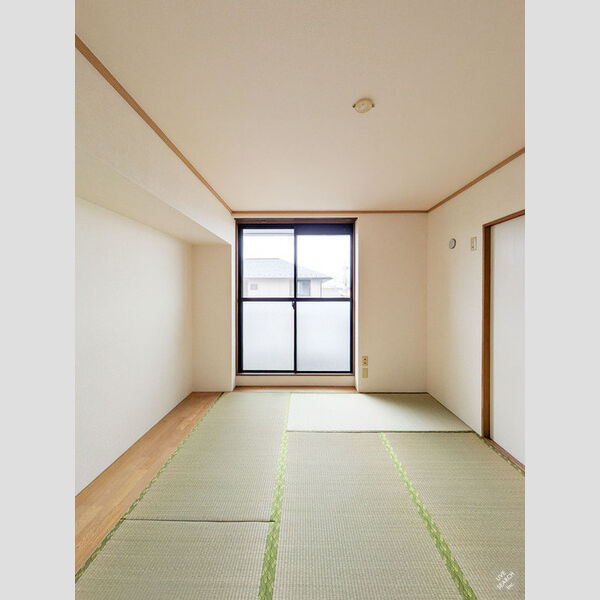 その他 (和室6帖)
