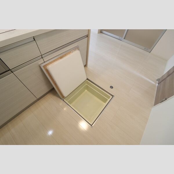 その他 (★床下収納★)