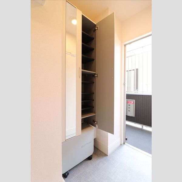 玄関 (★シューズボックス★)