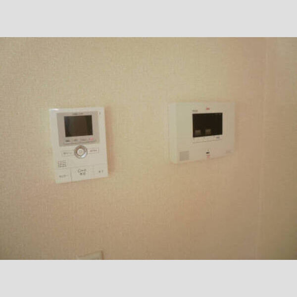 その他 (TVモニターフォン・SECOMの操作盤)