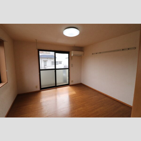 居室・リビング (洋室8帖)