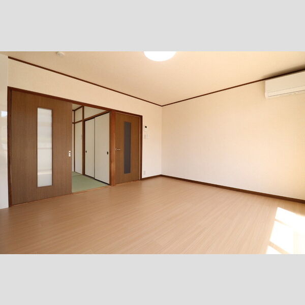 その他 (LDK・洋室4.5帖)