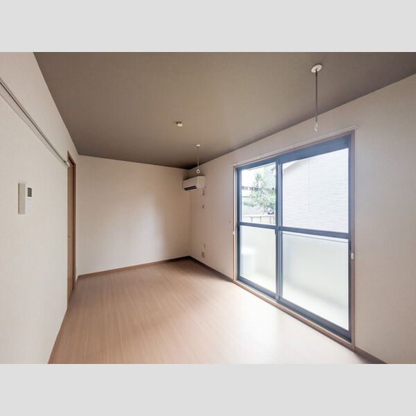 その他 (洋室7帖)