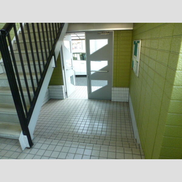 現地周辺 (ロビー)