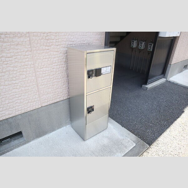 現地周辺 (宅配BOX)