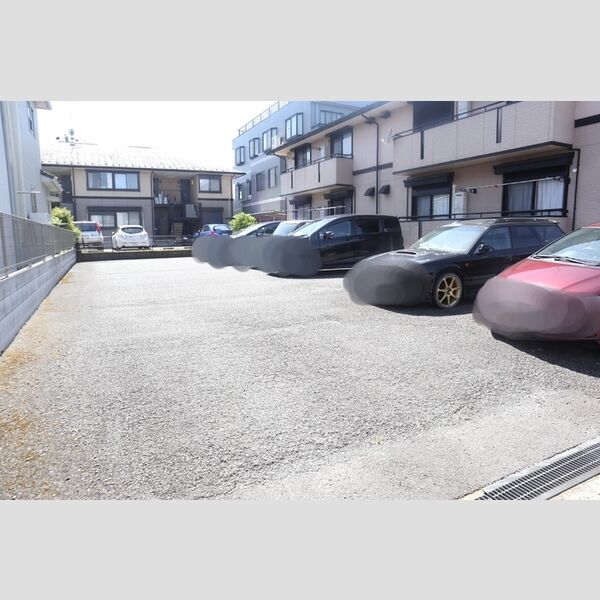 駐車場 (駐車場)