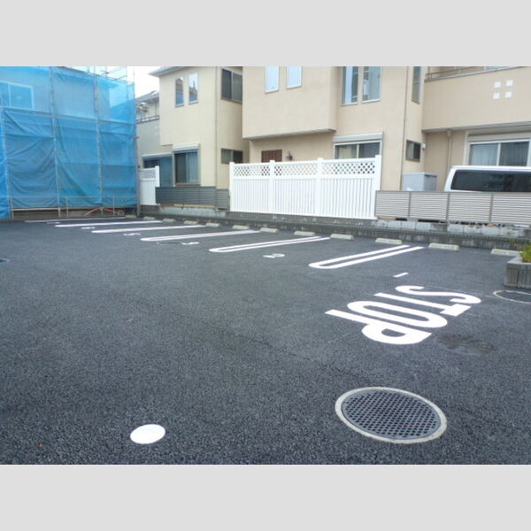 駐車場 (駐車場)