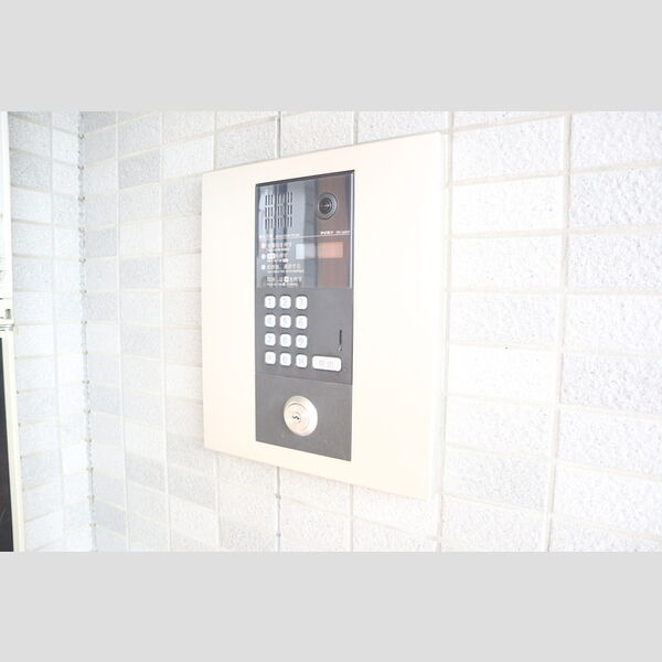 現地周辺 (ロビーインターホン)